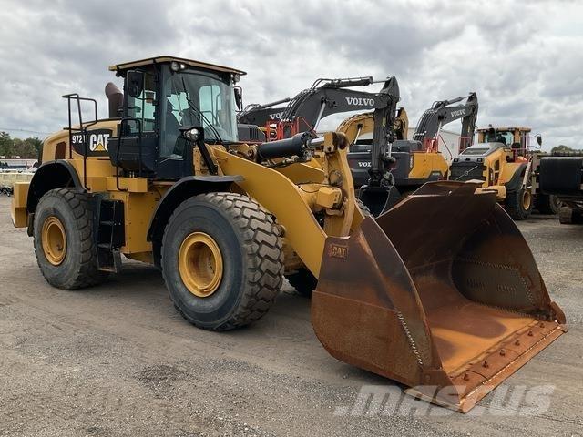 CAT 972M Фронтальные погрузчики