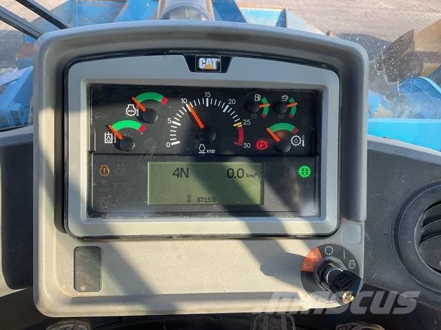 CAT 972M Фронтальные погрузчики