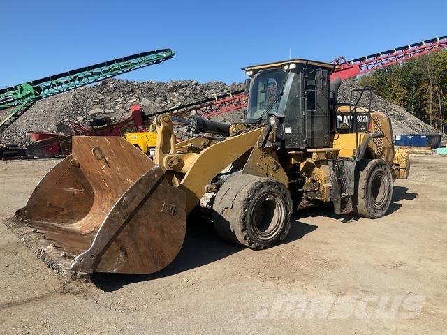 CAT 972M Фронтальные погрузчики