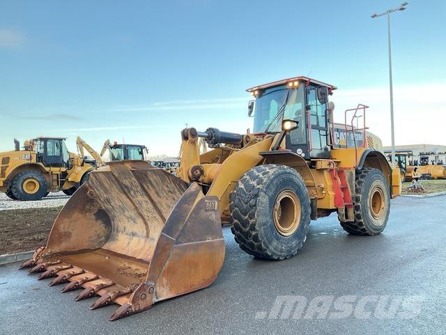 CAT 972M XE Фронтальные погрузчики