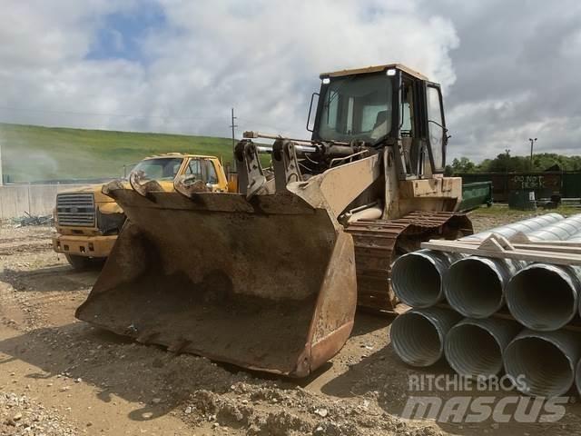 CAT 973C Гусеничные фронтальные погрузчики