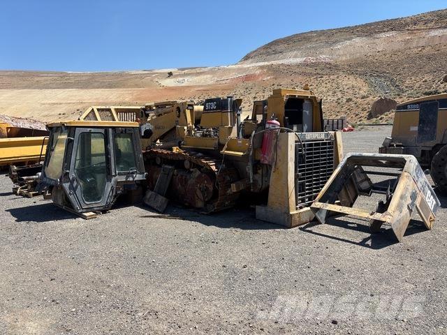 CAT 973C Гусеничные фронтальные погрузчики