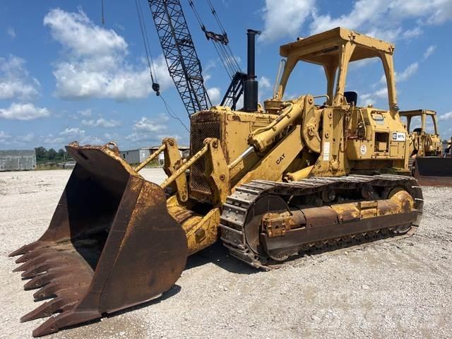 CAT 977L Гусеничные фронтальные погрузчики