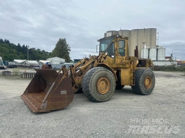 CAT 980B Фронтальные погрузчики