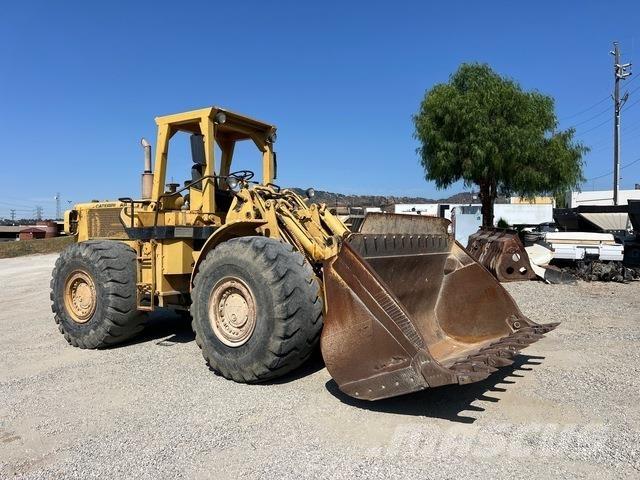 CAT 980B Фронтальные погрузчики