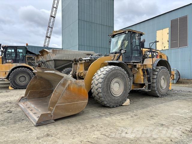 CAT 980M Фронтальные погрузчики