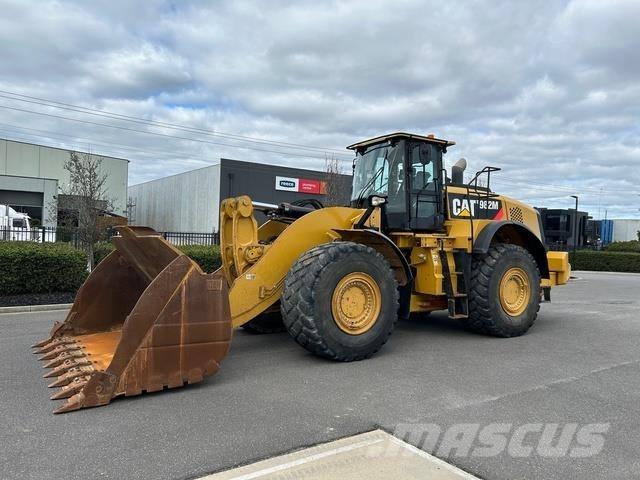 CAT 982M Фронтальные погрузчики