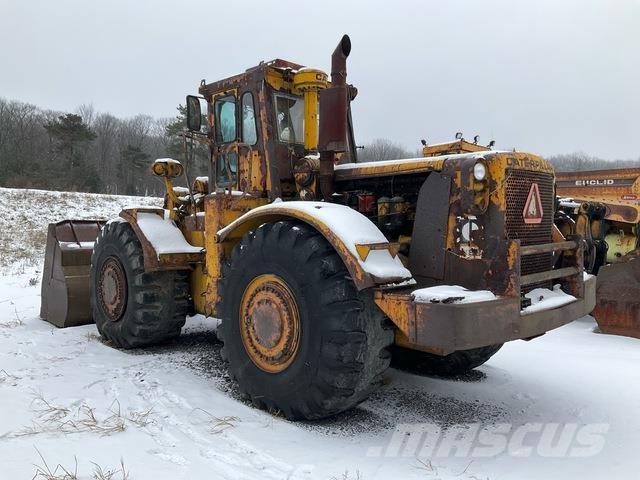 CAT 988 Фронтальные погрузчики