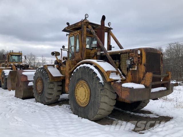 CAT 988A Фронтальные погрузчики