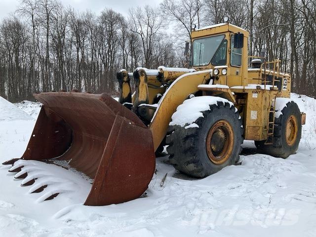 CAT 988B Фронтальные погрузчики