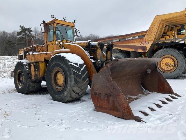 CAT 988B Фронтальные погрузчики