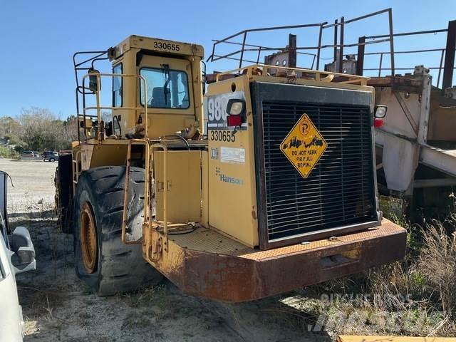 CAT 988F Фронтальные погрузчики