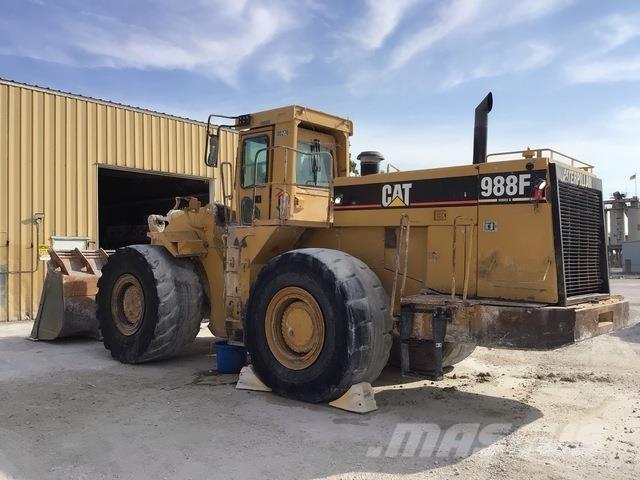 CAT 988F Фронтальные погрузчики