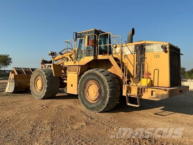 CAT 988G Фронтальные погрузчики