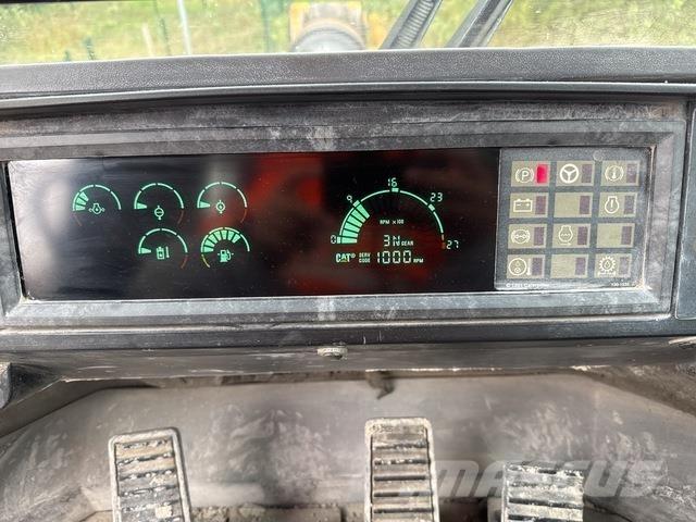 CAT 990 Фронтальные погрузчики