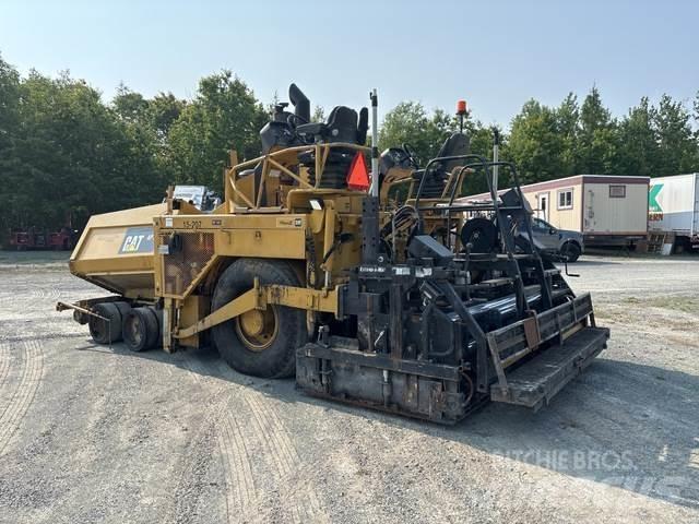 CAT AP-1000D Асфальтоукладчики
