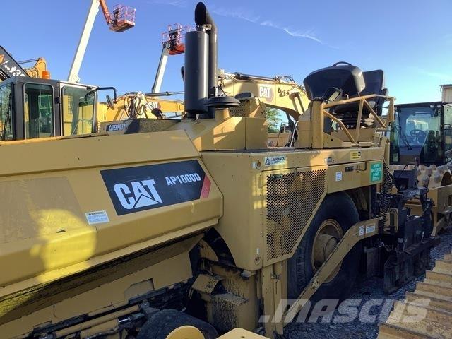CAT AP-1000D Асфальтоукладчики