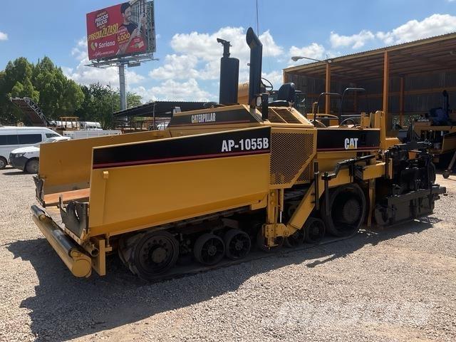 CAT AP-1055B Асфальтоукладчики