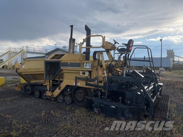 CAT AP-1055B Асфальтоукладчики
