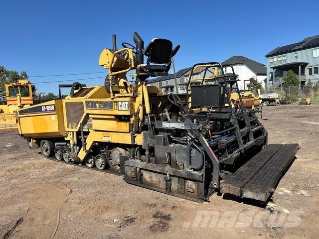 CAT AP-1055B Асфальтоукладчики