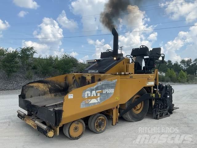 CAT AP-600D Асфальтоукладчики
