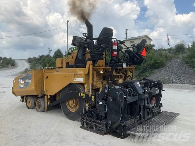 CAT AP-600D Асфальтоукладчики