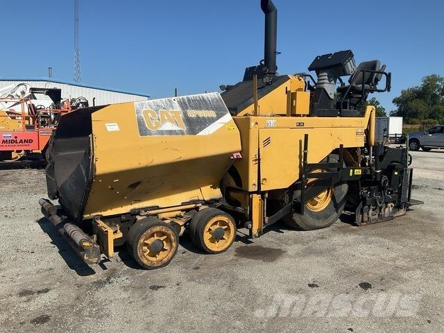 CAT AP-600D Асфальтоукладчики