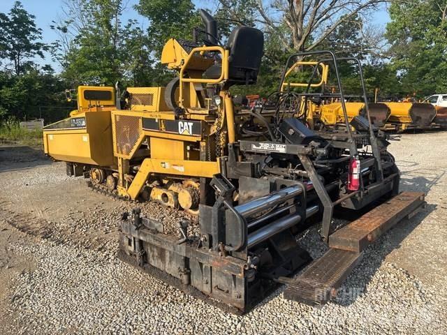 CAT AP-650B Асфальтоукладчики