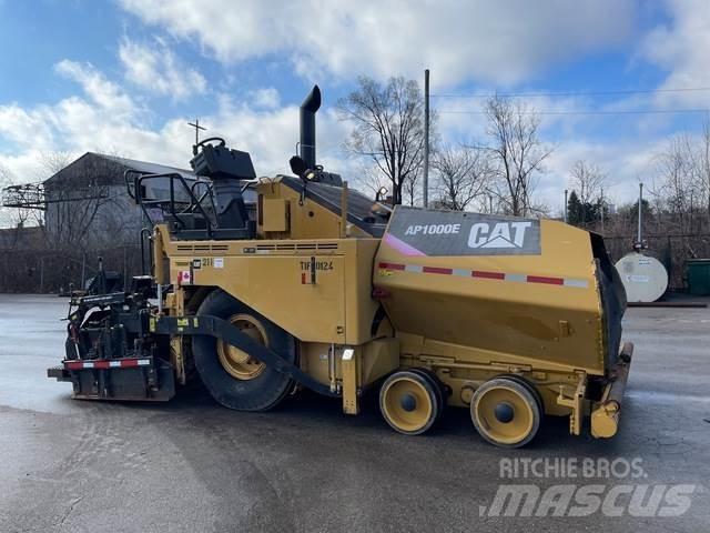 CAT AP1000E Асфальтоукладчики