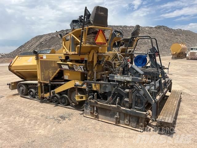 CAT AP1055D Асфальтоукладчики