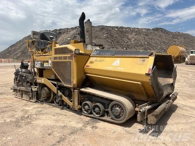 CAT AP1055D Асфальтоукладчики