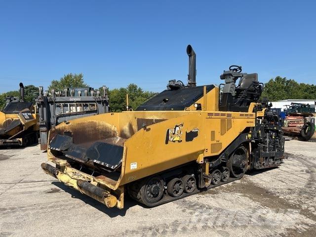 CAT AP1055F Асфальтоукладчики