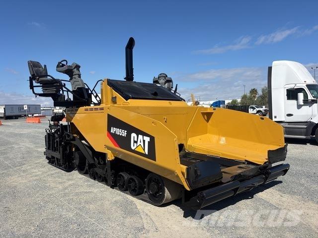 CAT AP1055F Асфальтоукладчики