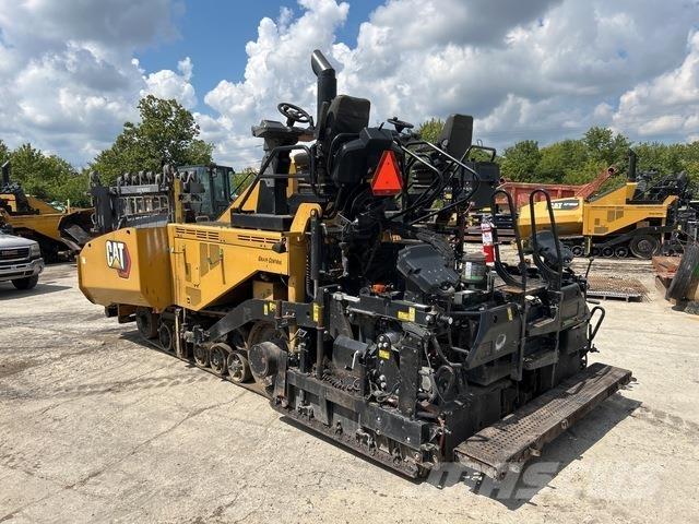 CAT AP655F Асфальтоукладчики