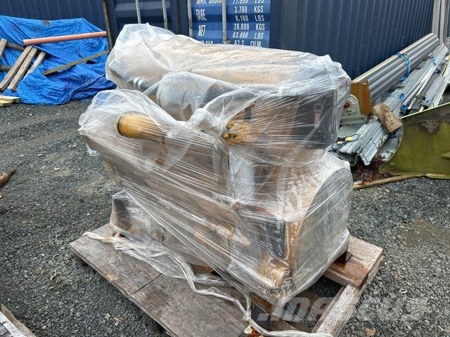 CAT C-13 Двигатели