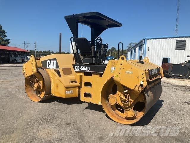 CAT CB-564D Катки тротуарные