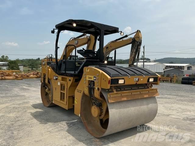 CAT CB10 Катки тротуарные