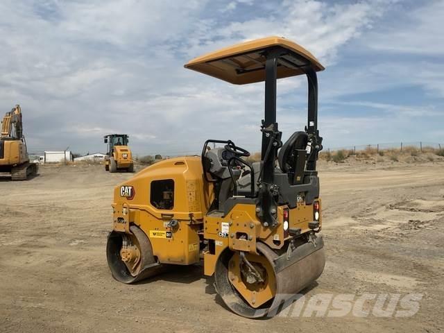 CAT CB2.7GC Катки тротуарные