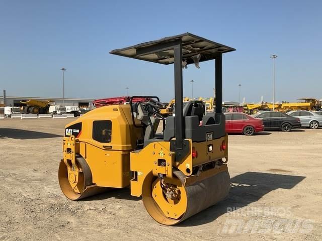 CAT CB34B Катки тротуарные