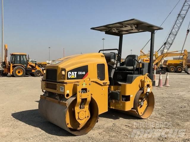 CAT CB34B Катки тротуарные