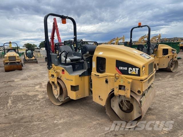 CAT CB34B Катки тротуарные