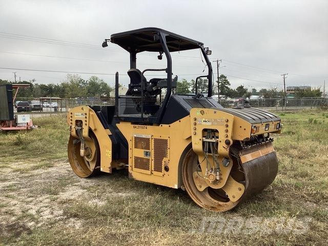 CAT CB44B Катки тротуарные