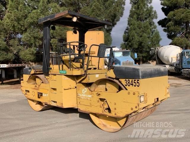 CAT CB534 Катки тротуарные