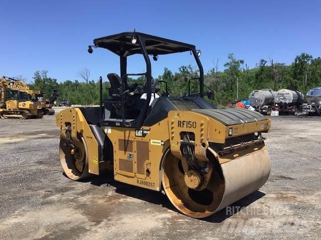 CAT CB54B Катки тротуарные
