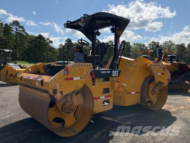 CAT CB54XW Катки тротуарные