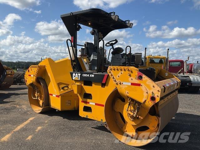 CAT CB54XW Катки тротуарные