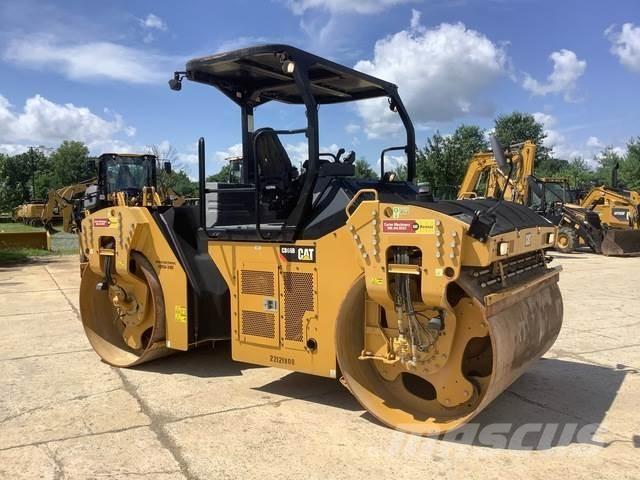 CAT CB66B Катки тротуарные