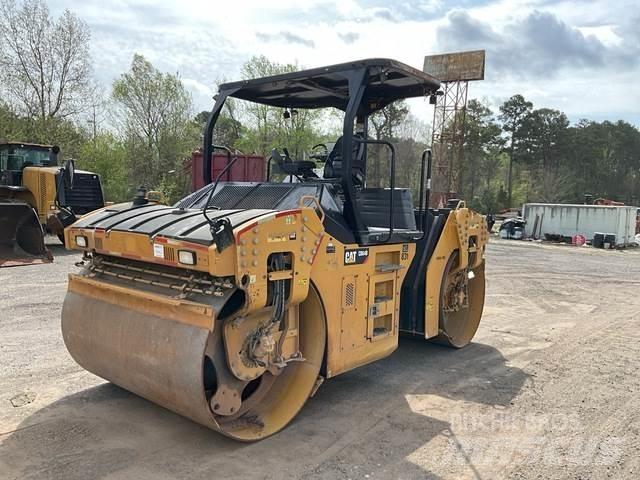 CAT CG64B Катки тротуарные