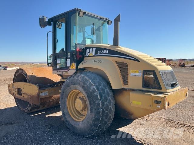 CAT CP-563E Грунтовые катки