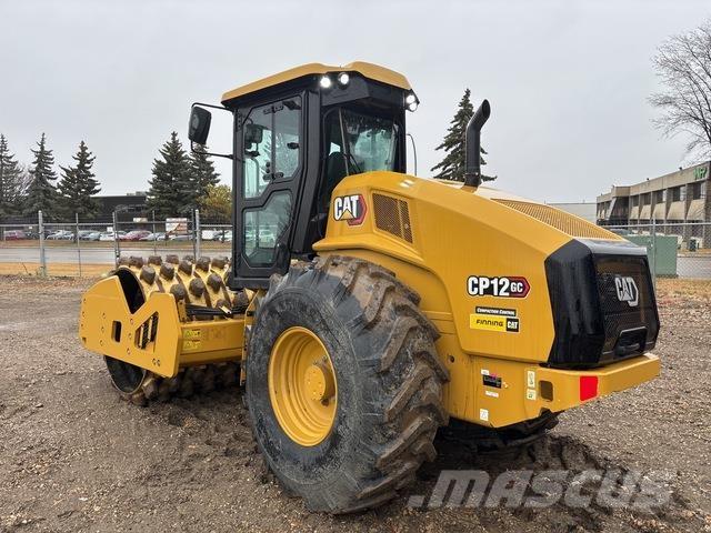 CAT CP12GC Грунтовые катки